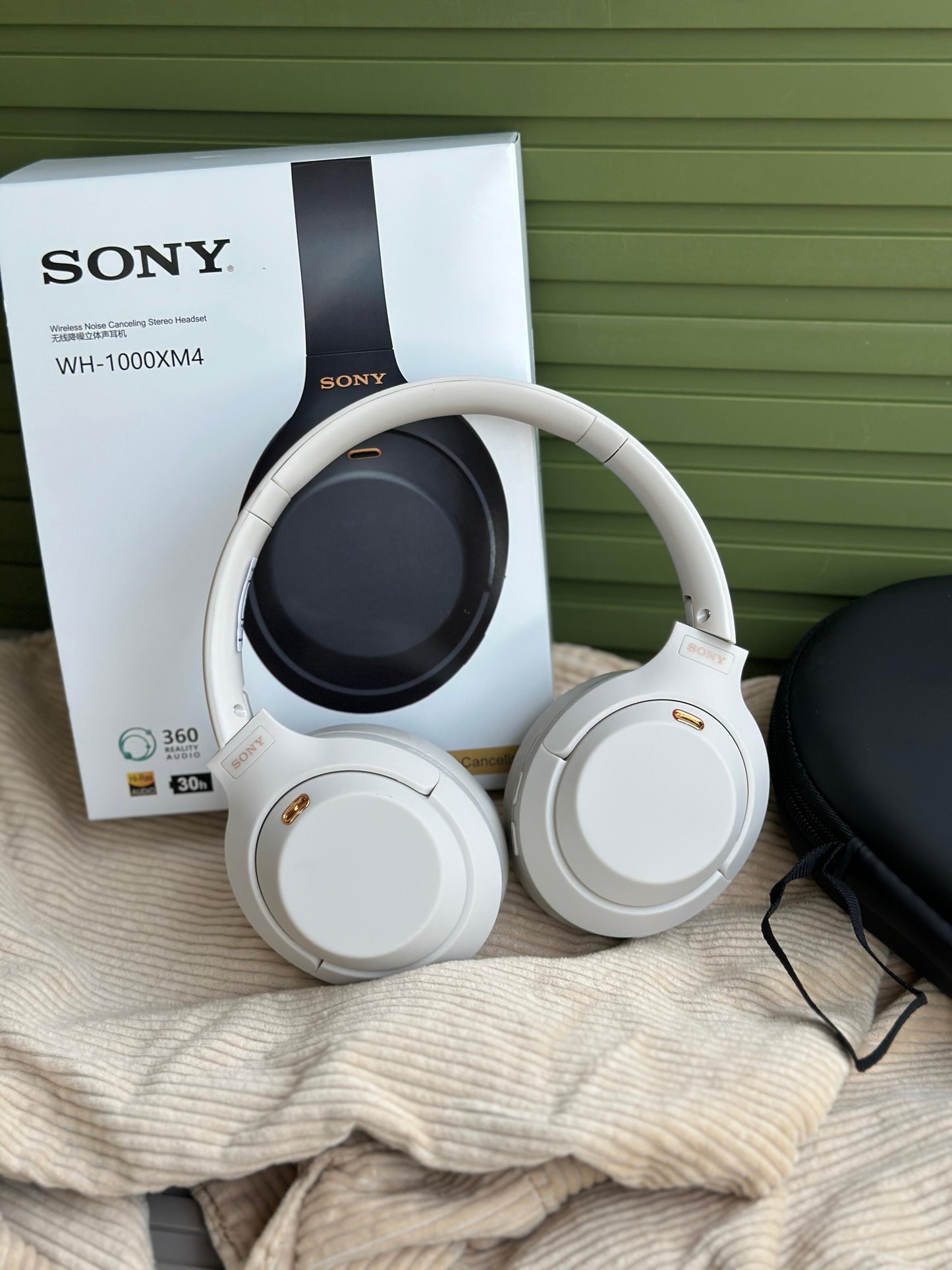 SONY 1000XM-4