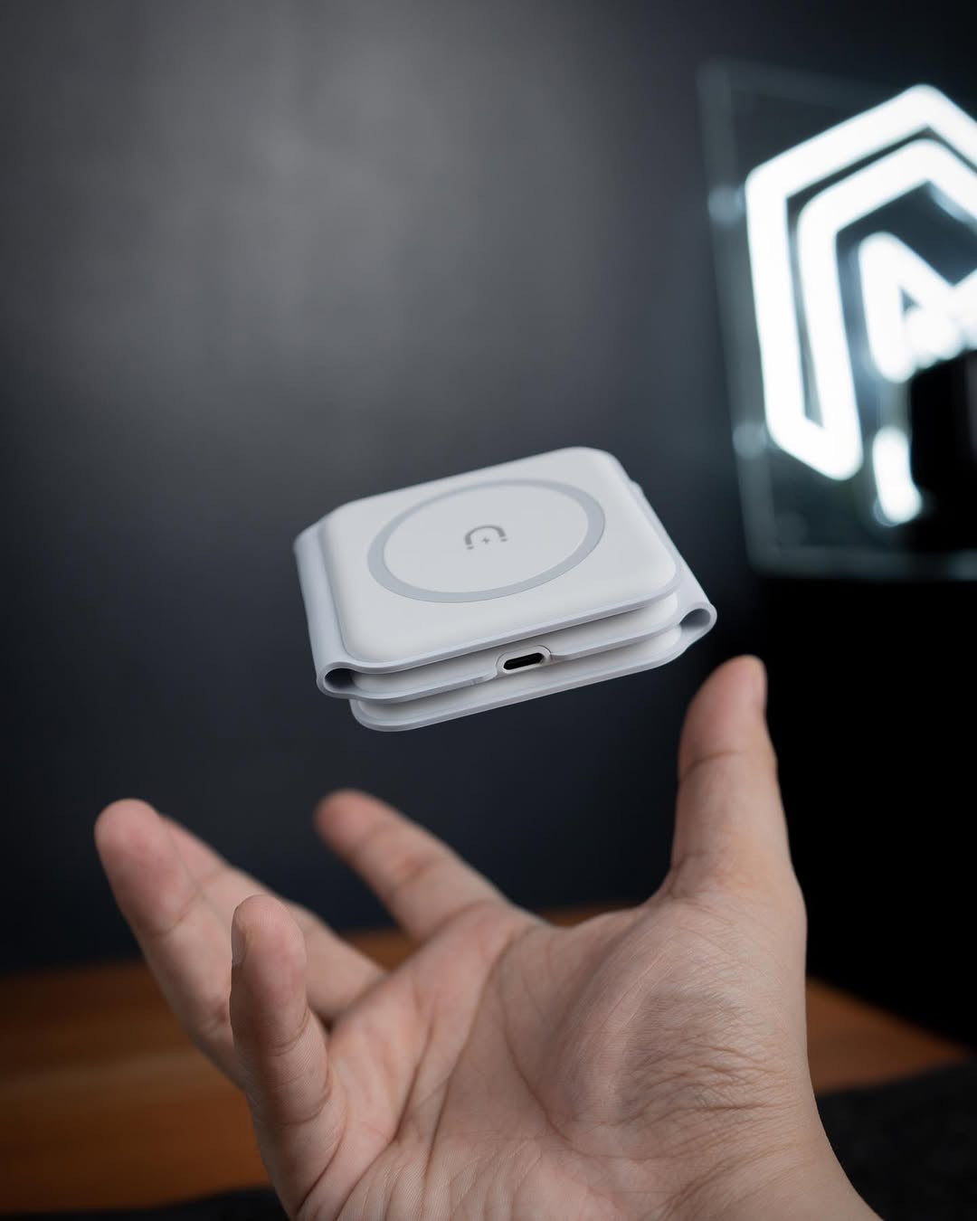 SEIBEN wireless charger