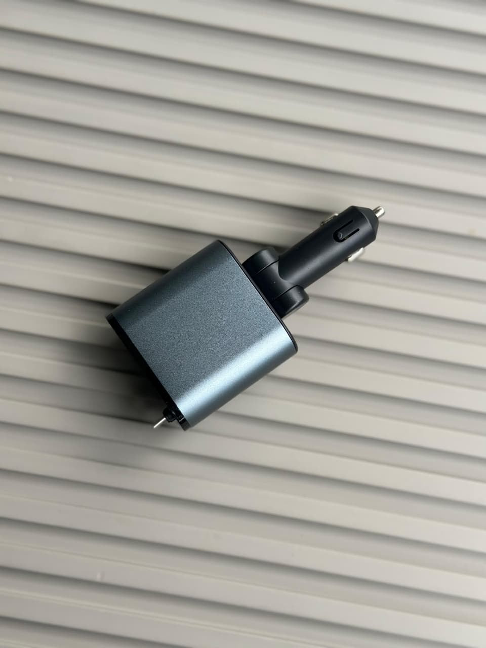 Smart car charger (120 W)