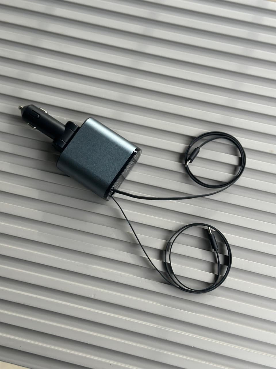 Smart car charger (120 W)