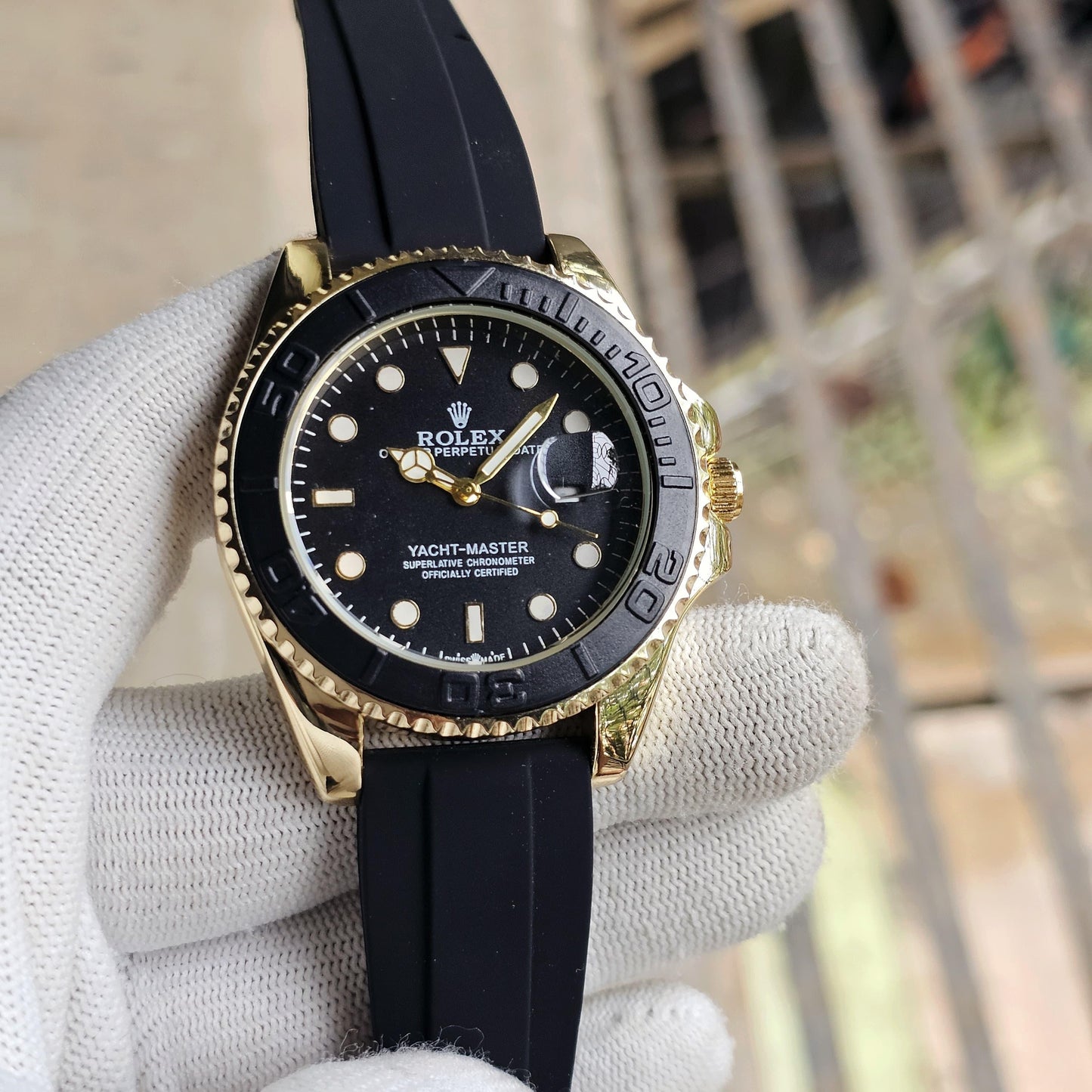 R-41 DARK DIAL